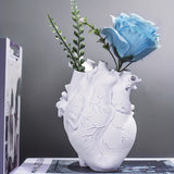 kkboxly 1pc Heart-shaped Resin Ornaments, For Desktops And Living Rooms, Including Flower Vases And Dried Flower Arrangements For Dining Tables, Resin Flower Vases For Desktops