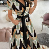 kkboxly  Geo Print Color Block Dress, Casual Slant Pocket Short Sleeve V-neck Dress, Women's Clothing