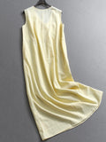 Solid color pleated V-neck loose and thin sleeveless vest skirt  summer new temperament long dress dress X411