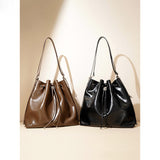 2025 Niche design leather women's bag popular new fashion bag large capacity tote bag versatile shoulder underarm bucket bag