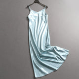 Simple solid color glossy satin slim V-neck sleeveless suspender skirt temperament commuter dress dress Z713