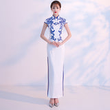 2025 Catwalk cheongsam dress  new long elegant Chinese style blue and white porcelain performance dress slim and thin cheongsam