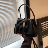 KKBOXLY 2025 Korean version of portable pleated rhombus bag women's popular new fashionable solid color versatile shoulder bag simple casual messenger bag