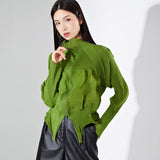 2025 hot-selling short coat for women's high-end spring new irregular pleated long-sleeved zipper versatile pleated top