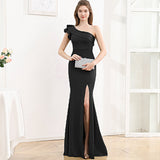 2025 Evening dress dress women's single shoulder slanted shoulder sexy event exhibition model banquet elegant long and thin fishtail dress
