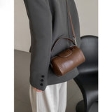 2025 popular autumn and winter new simple retro portable cylinder bag premium cowhide texture pillow bag single shoulder crossbody women's bag
