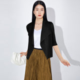 2025 temperament pleated coat women's spring and autumn versatile lapel solid color loose casual high-end cardigan top short