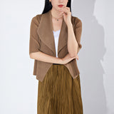 2025 temperament pleated coat women's spring and autumn versatile lapel solid color loose casual high-end cardigan top short