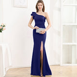2025 Evening dress dress women's single shoulder slanted shoulder sexy event exhibition model banquet elegant long and thin fishtail dress