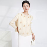 2025 short Xiaoxiangfeng jacket loose long-sleeved three-dimensional flower design gentle wind cardigan pleated top women