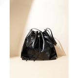 2025 Niche design leather women's bag popular new fashion bag large capacity tote bag versatile shoulder underarm bucket bag