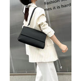 2025 Autumn and winter new first-layer cowhide shoulder bag niche simple texture soft leather women's bag large-capacity commuter messenger bag bag