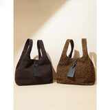 2025 Portable matte leopard print bag women's popular new autumn and winter high-end retro casual commuting leather bag